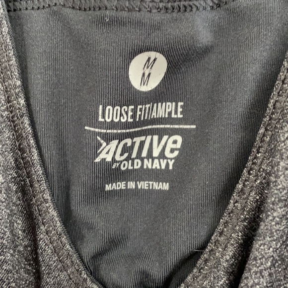 EUC Old Navy tank with built in bra - Picture 2 of 3